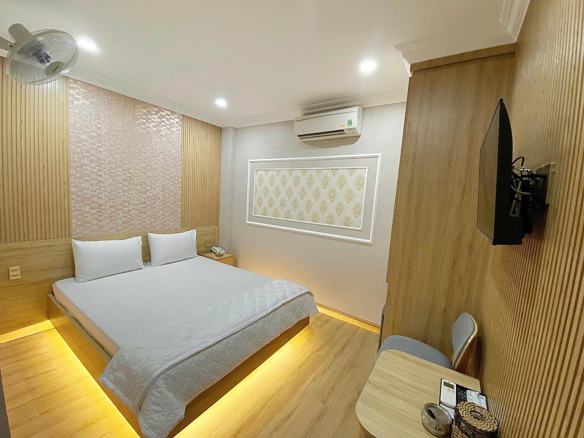 הו צ'י מין סיטי Thanh Binh Premium Hotel מראה חיצוני תמונה
